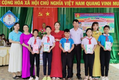 Ngày hội đọc sách với chủ đề “Em yêu biển đảo Việt Nam” và ngày hội sắc màu năm 2024